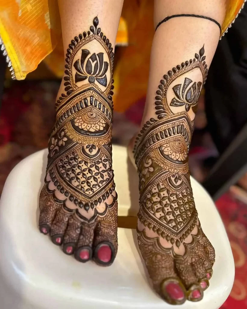 Wedding Leg Mehndi Design for bridal