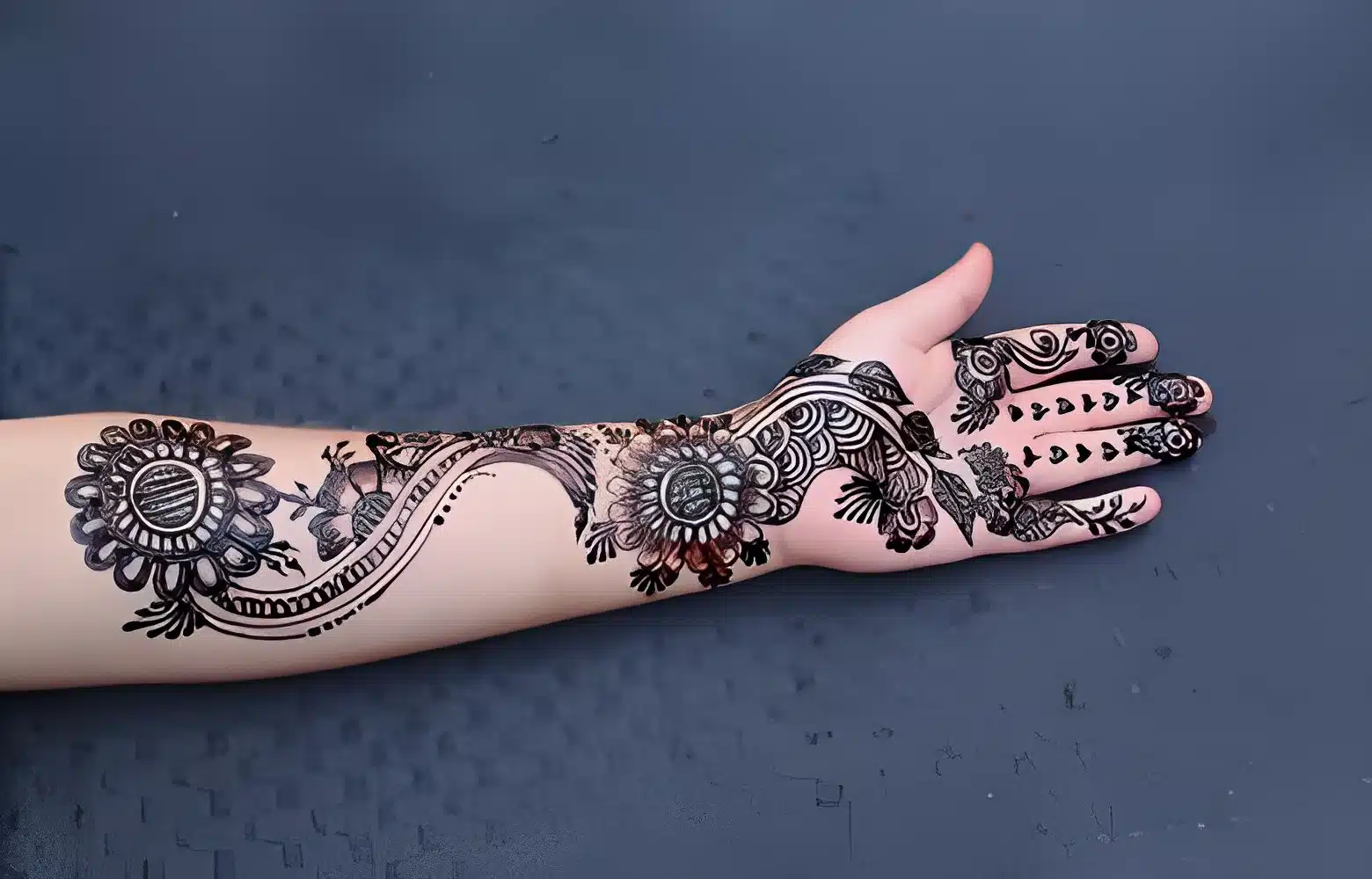 Beautiful Front Hand Mehndi design