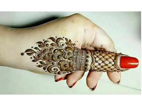 Net and Floral Thumb henna design for beginners by mehndidesigns4u