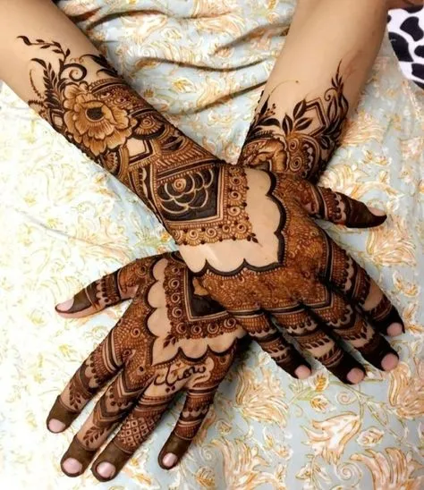 Quick and Easy Back Hand Mehndi Designs by mehndidesigns4u