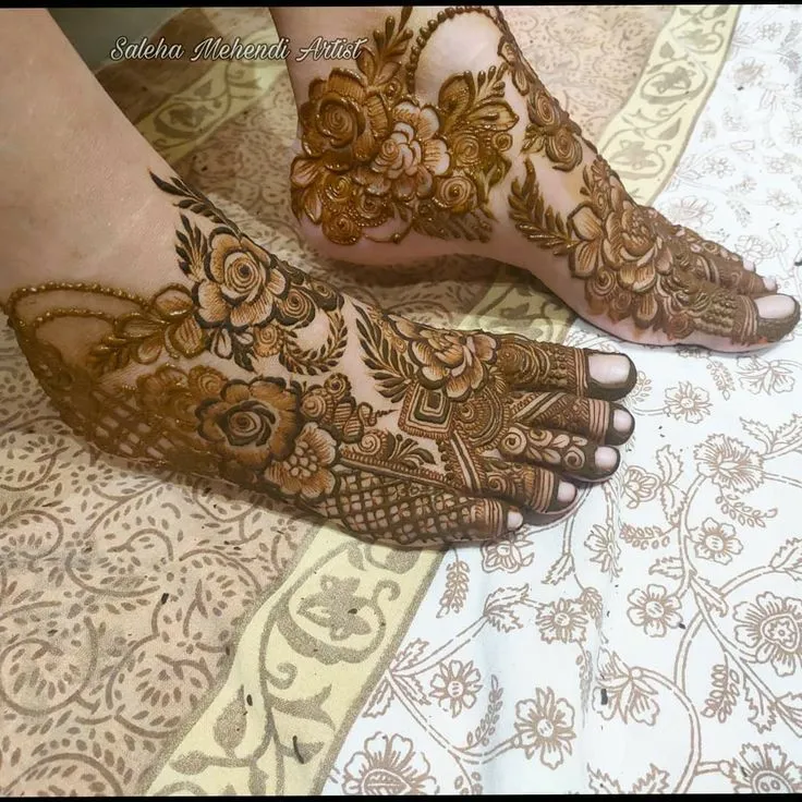 Rose Pattern for Leg Mehndi