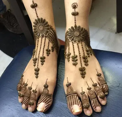 new foot and leg mehndi designs with Tassel Details